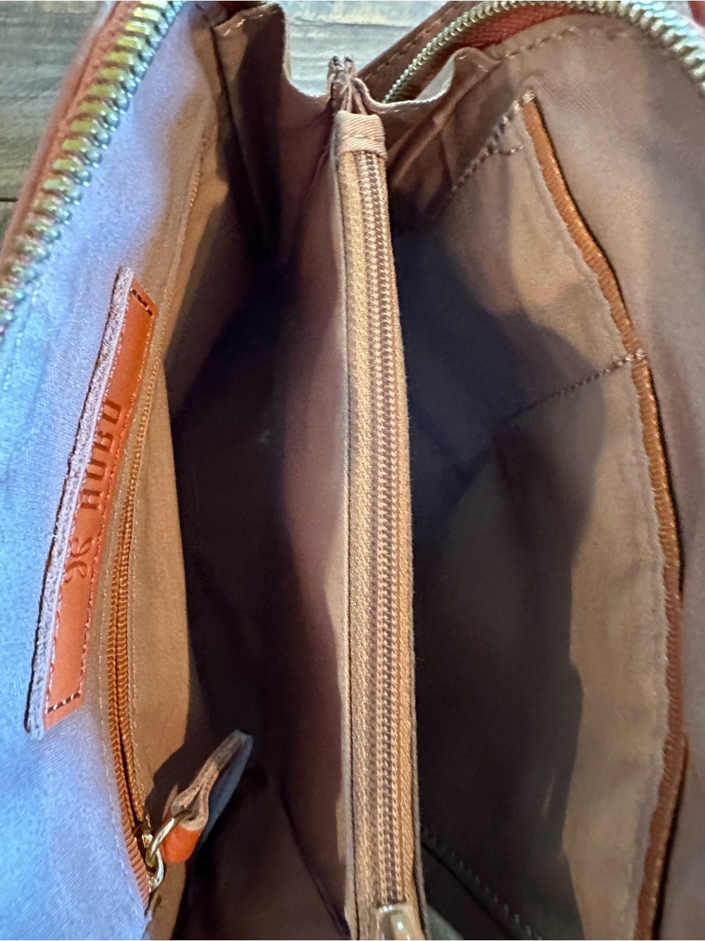 Hobo Nash Leather Cognac Crossbody Bag New Without Tag - Picture 6 of 7